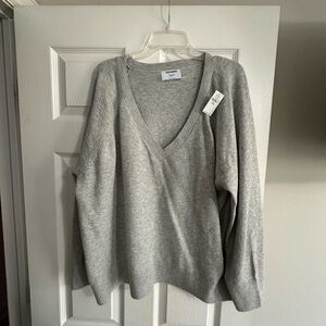 Old Navy Light Gray V-Neck Sweater - XXL Petite